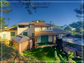  Maison � vendre 8 pi�ces 246 m�