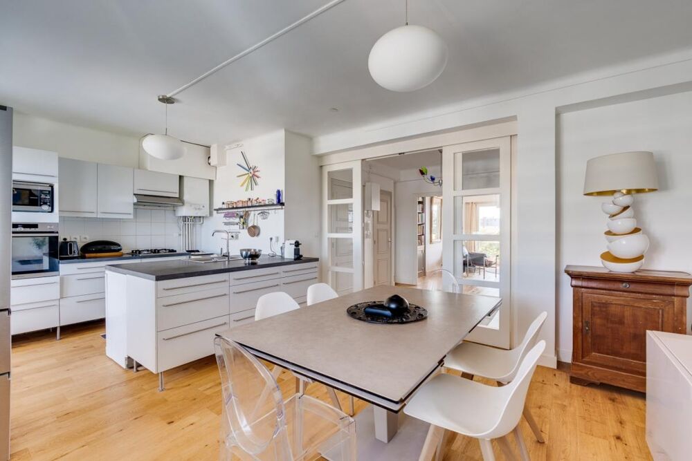 Vente Appartement BUSCA, grand T3 de 91m² en dernier étage  avec garage et vue dégagée Toulouse