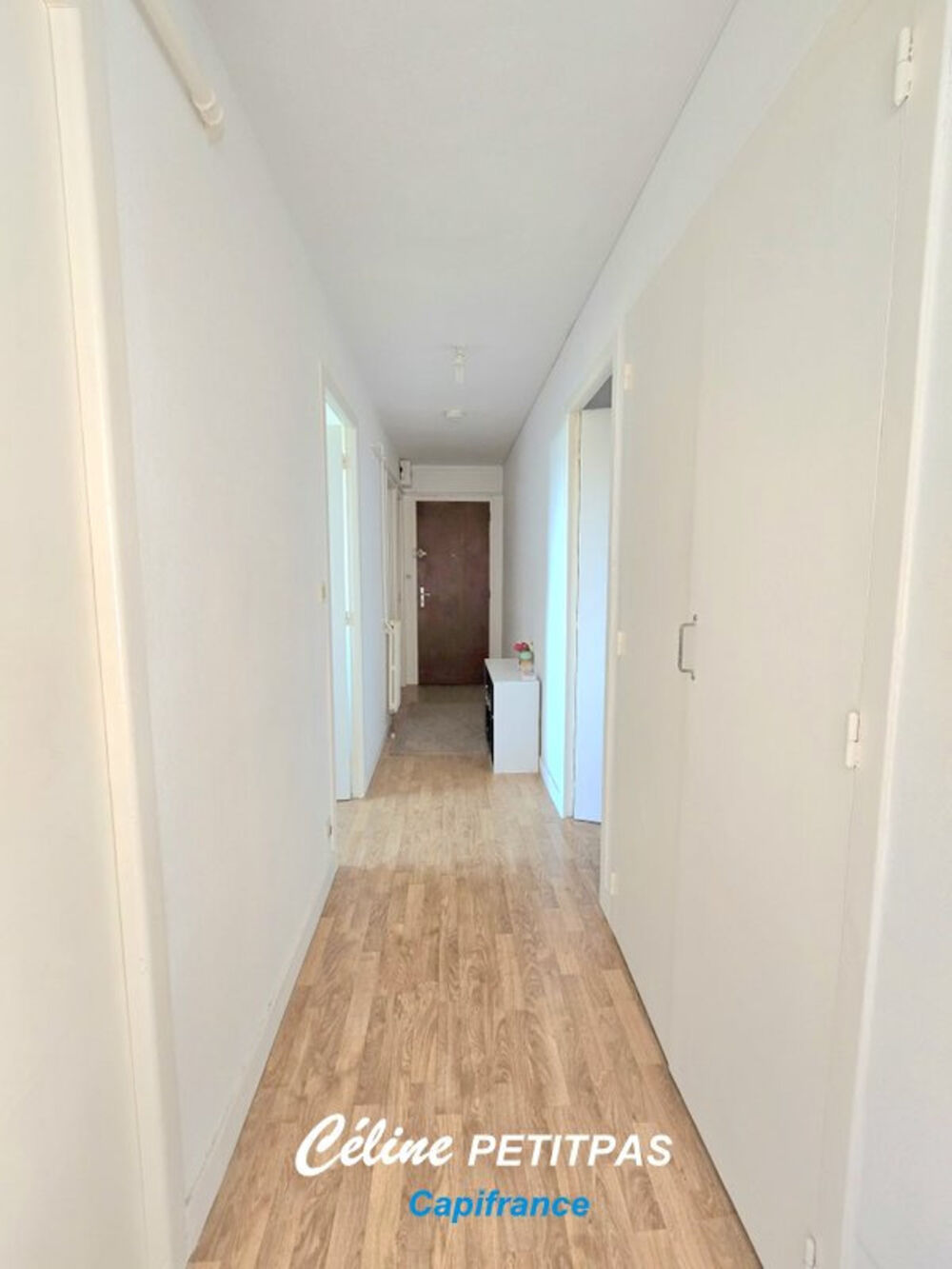 Appartement 4 pièces avec cave et parking 4 pièces  68m² surface Carrez  centre nord de Rennes  quartier Sévigné