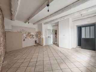 Immeuble à vendre 5 pièces 149 m²