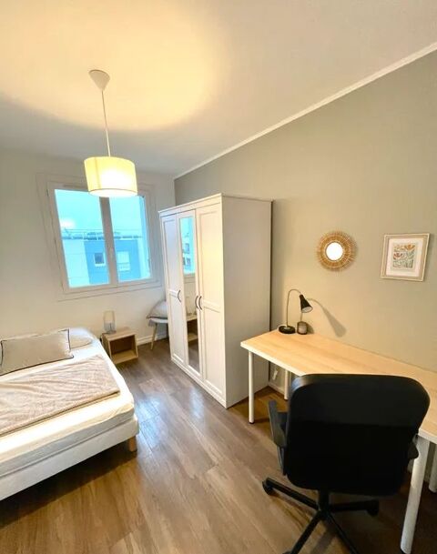  Appartement � louer 5 pi�ces 80 m�