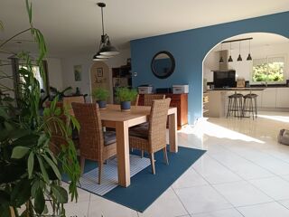  Maison  vendre 6 pices 180 m