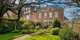  Propriété/château à vendre 5 pièces 112 m²