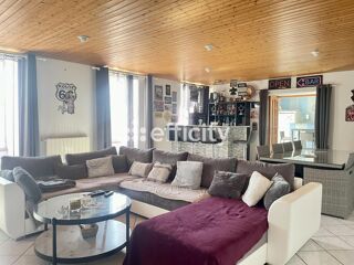  Maison  vendre 10 pices 245 m