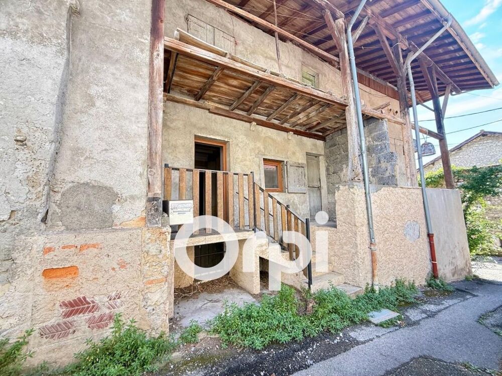 Vente Maison LUMBIN – Maison de ville de 114 m² à rénover Lumbin