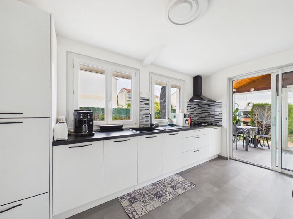 Vente Maison Maison de 107 m2 à Chatellerault, 3 chambres, jardin, garage Chatellerault