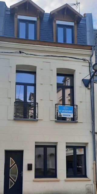  Maison  vendre 5 pices 93 m