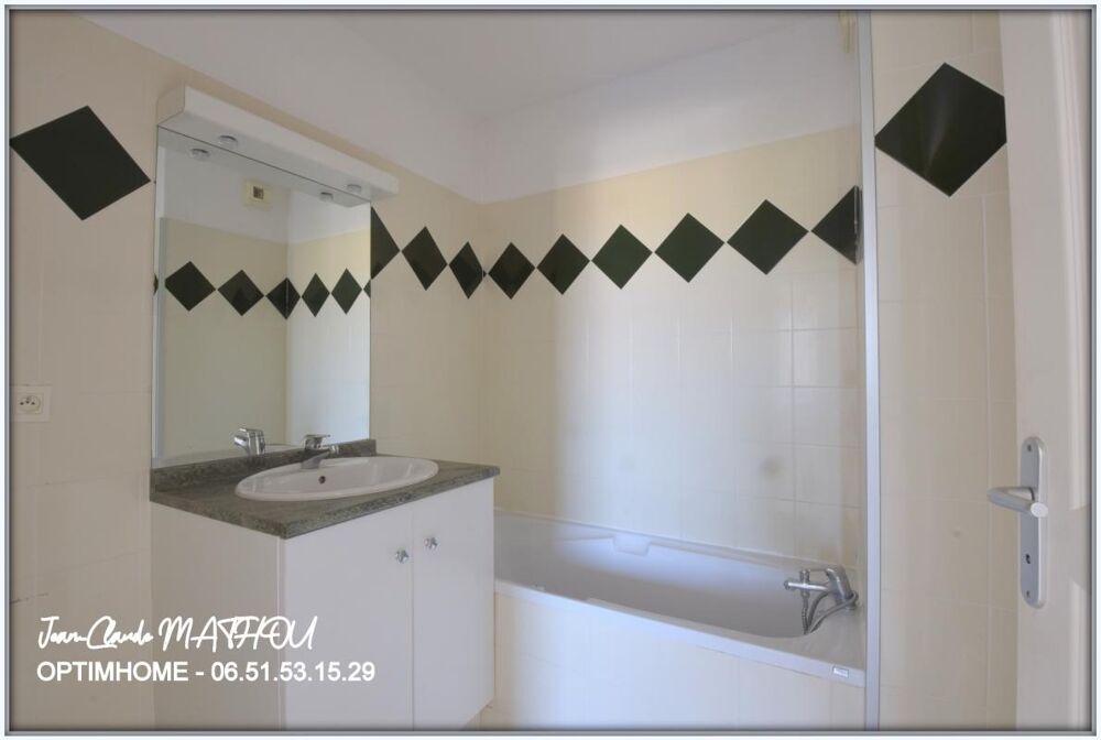 Vente Appartement A vendre appartement T2 41 m² avec terrasse, vue campagne, 2 parkings et piscine - 11200 Lézignan-Corbières Lezignan corbieres