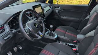 Captur 1.3 TCe 140 Mild Hybrid RS Line 2022 occasion 69280 Sainte Consorce