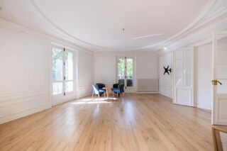  Appartement à vendre 6 pièces 145 m²