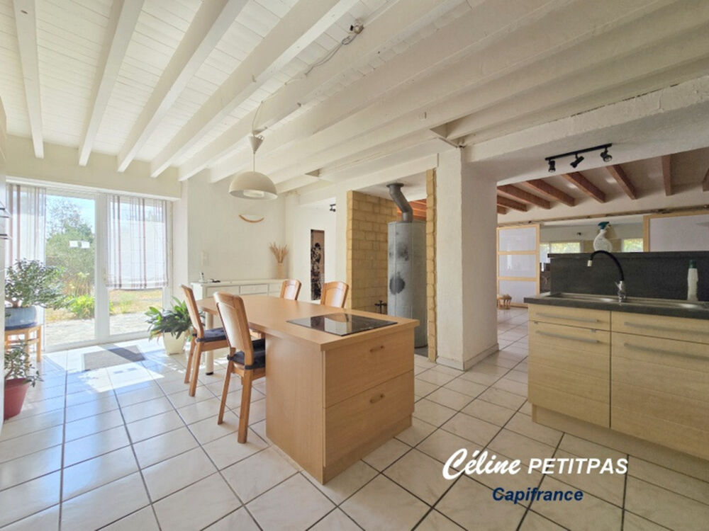 Vente Maison Maison familiale en campagne proche de la forêt de BROCÉLIANDE – 7 pièces - 205m² habitable - 3000m² de terrain Iffendic
