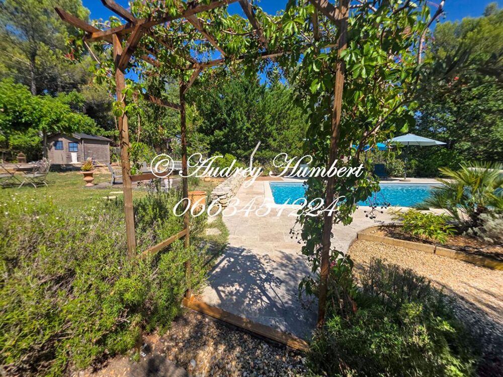 Vente Maison EXCLUSIVITÉ, SAINTE-TULLE, Quartier prisé pour cette Villa de 140 m² avec piscine et magnifique jardin Sainte tulle
