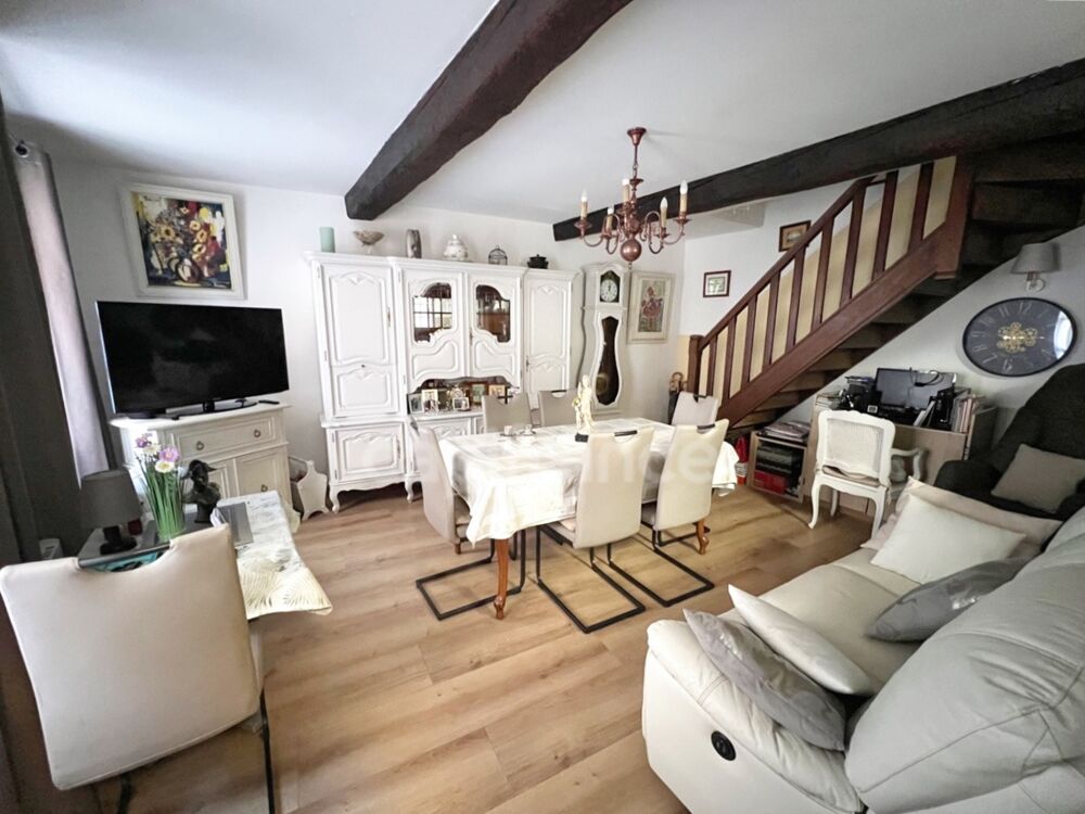 Maison de village 3 pièces à vendre  68 m²  2 chambres  Proche Forcalquier et Digne-les-Bains