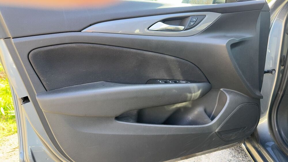 Insignia 1.6 CDTi 136 BVA6 Business Innovation - Automatique 2020 occasion 22640 Plenee Jugon