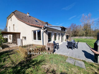  Maison  vendre 7 pices 204 m
