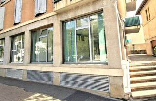   Emplacement N°1 - Local professionnel / Bureau de 67 m² avec double vitrine  Boulevard Victor Hugo à louer DIGNE LES BAINS (04) Digne les bains