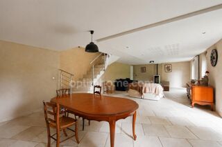  Maison à vendre 7 pièces 215 m²