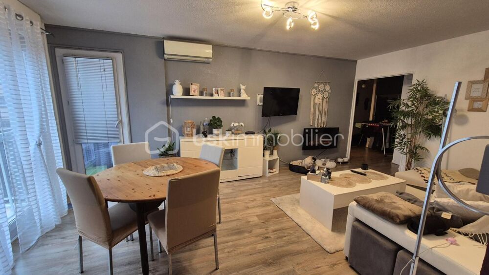 A VENDRE APPARTEMENT RENOVE 5 PIECES DE 92M² A PERPIGNAN - QUARTIER SAINT MARTIN - TROIS CHAMBRES - DEUX SALLES D EAU - PATIO -