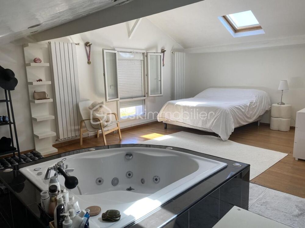à vendre  Maison Rosny-sous-Bois (93110)