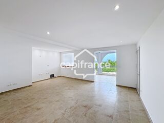  Immeuble à vendre 15 + pièces 529 m²