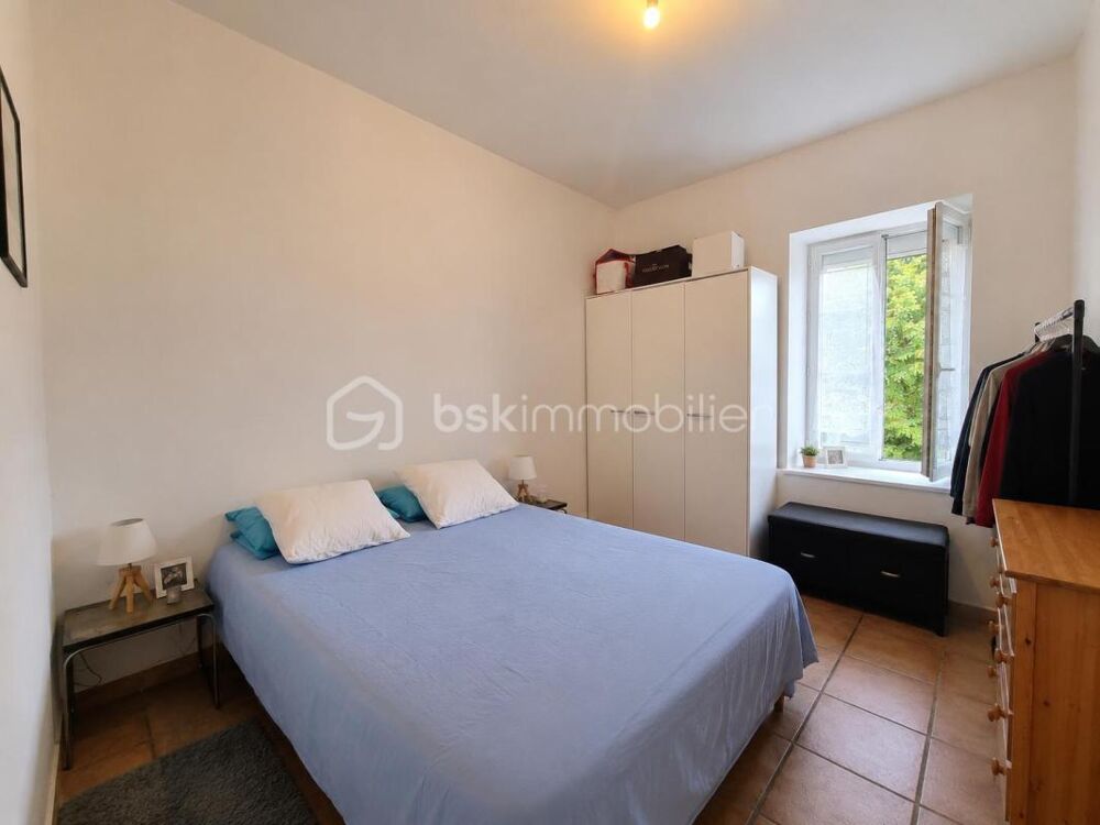 Vente Immeuble Immeuble – 3 appartements – Très bonne rentabilité Carhaix plouguer