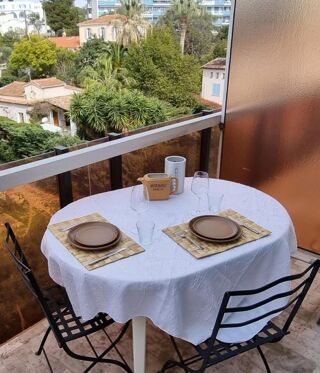  Appartement à louer 1 pièce 35 m²
