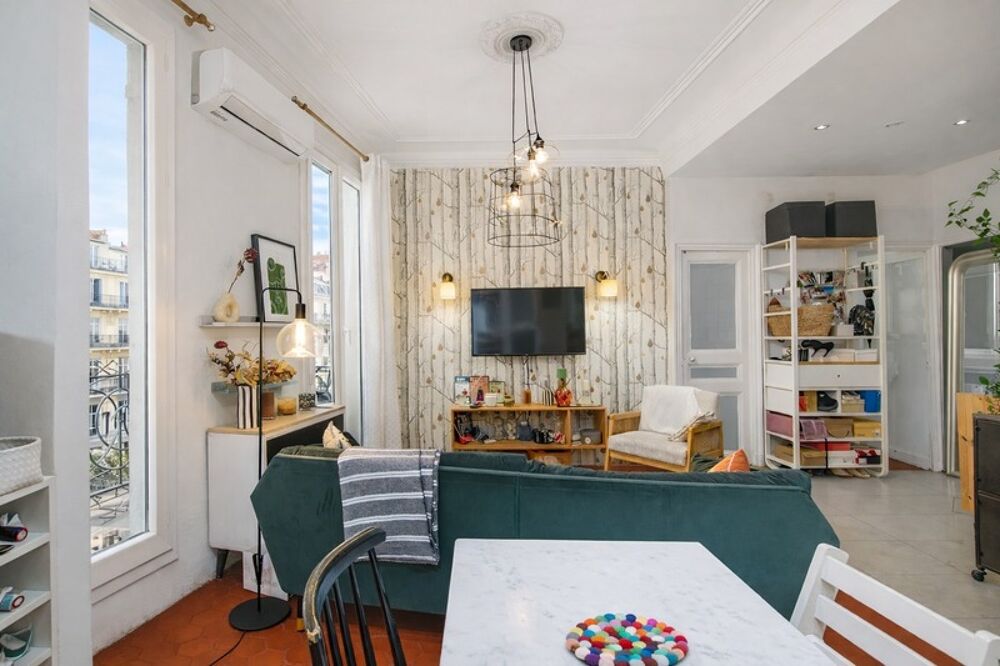 À vendre 2 appartements T3 de 55+58m² à MARSEILLE 1ER ARRONDISSEMENT