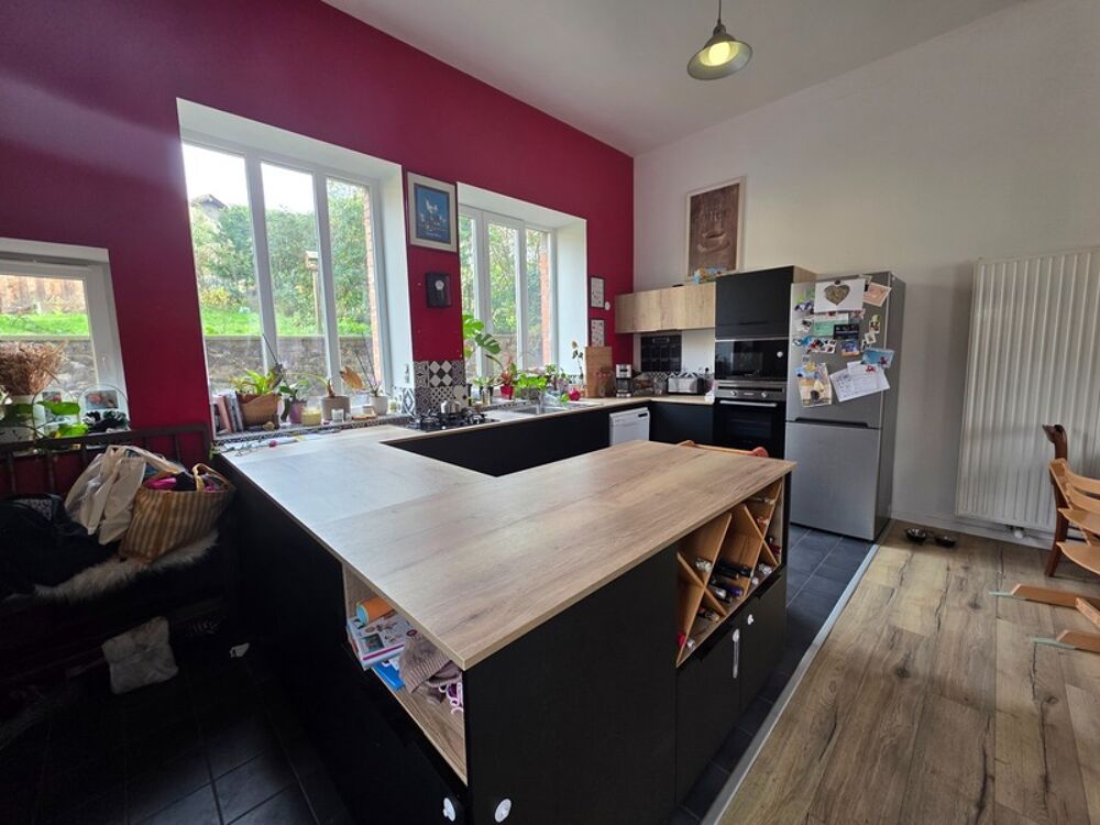 Maison 6 pièces 117 m² · à Panissieres · 117 m² · 189 000 €