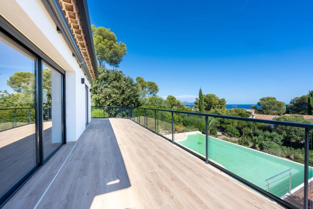 Vente Villa Villa 6 pièces de 177 m² à Saint-Aygulf Frejus