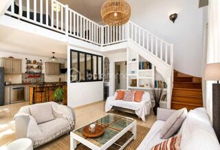  Villa à vendre 10 pièces 250 m²