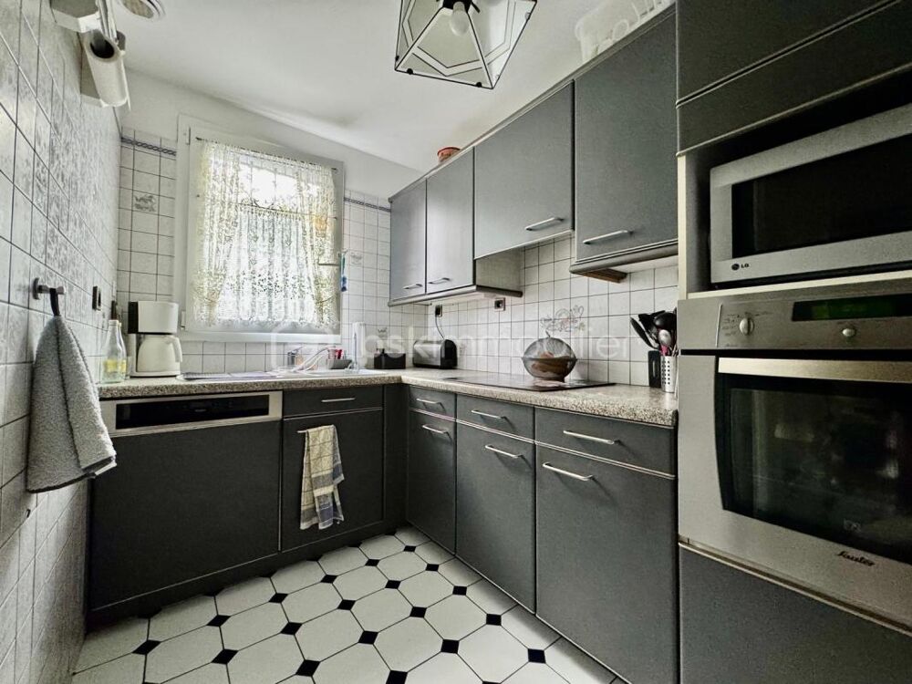 Dugny  Maison 3 chambres avec jardin et garage  77 m² habitables