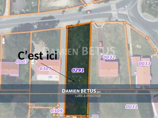  Terrain à vendre 558 m²