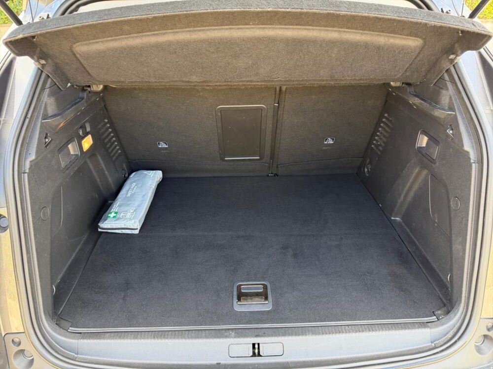 3008 1.6 HYBRID 225 E-AUTO ALLURE PACK 2022 occasion 55800 Contrisson