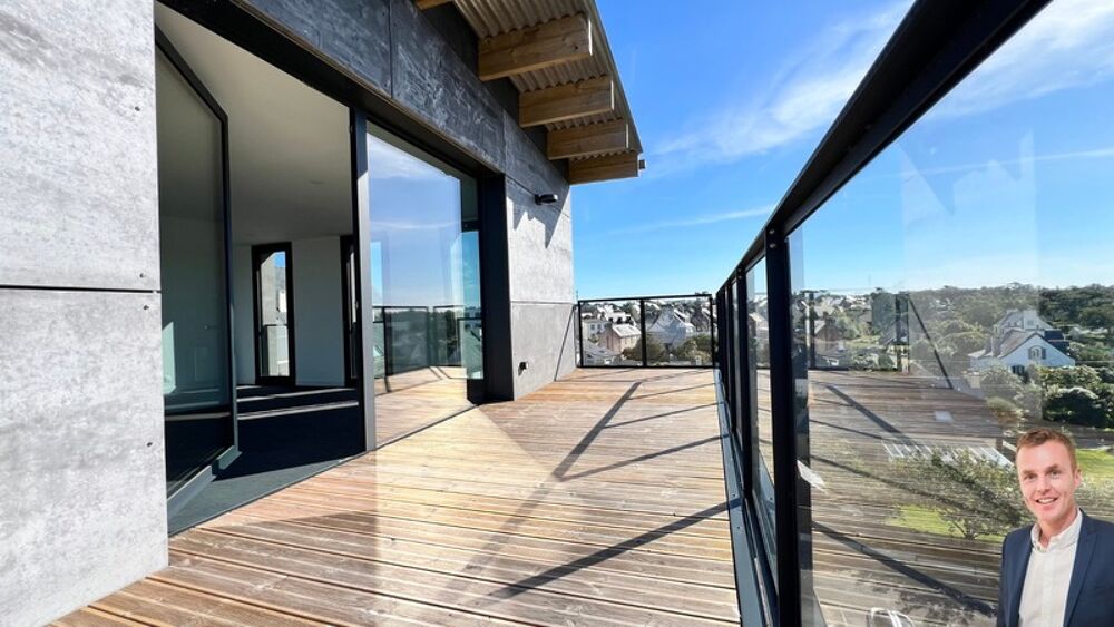 Département du Finistère (29) - À vendre : Crozon, centre-ville - Appartement penthouse T6 de 183 m² habitable avec vue panorami