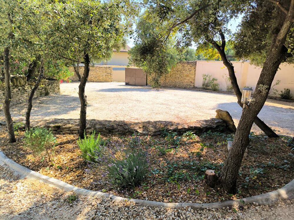 à vendre  Villa Uzès (30700)