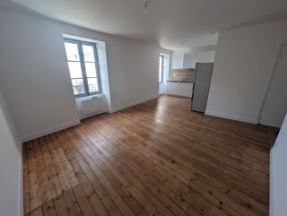  Appartement à louer 2 pièces 47 m²