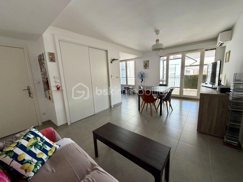 Vente Appartement Appartement T3 récent avec terrasse, garage et cave Hyeres