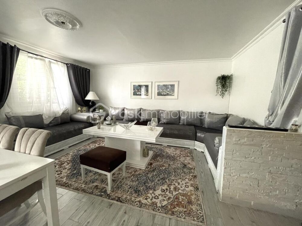 EXCLUSIVITE pour cette charmante maison, idéal pour votre famille !