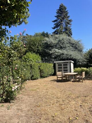  Propriété/château à vendre 8 pièces 270 m²