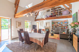  Maison � vendre 9 pi�ces 245 m�