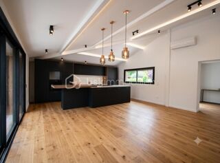  Villa à vendre 5 pièces 172 m²