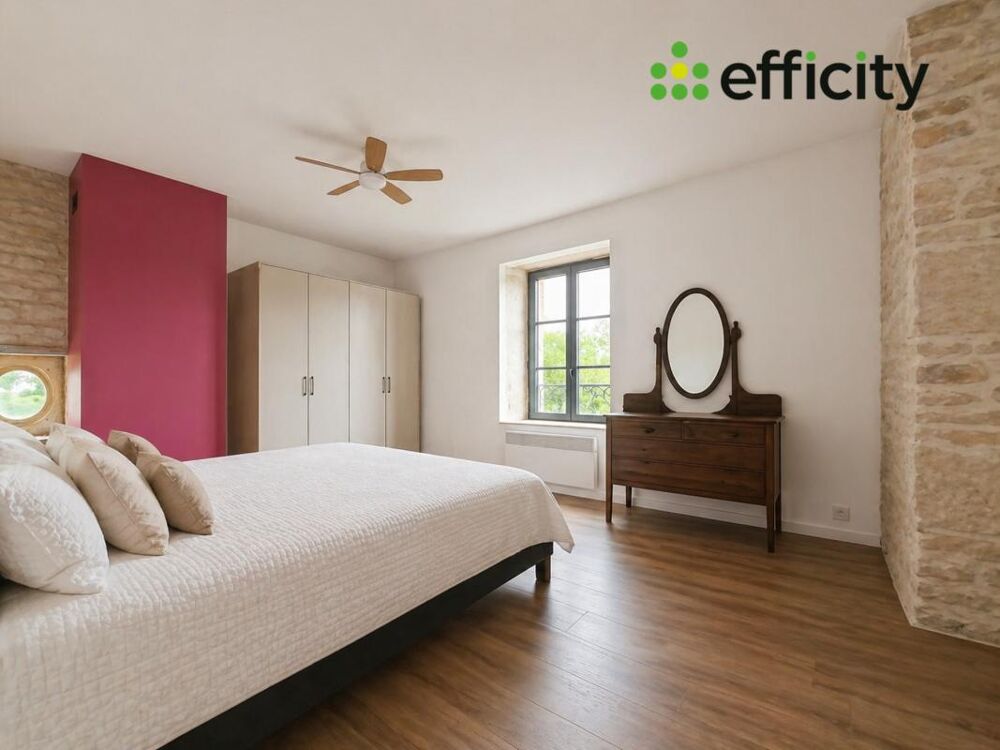 � vendre  Propri�t�/ch�teau Saint-Jean-de-Liversay (17170)