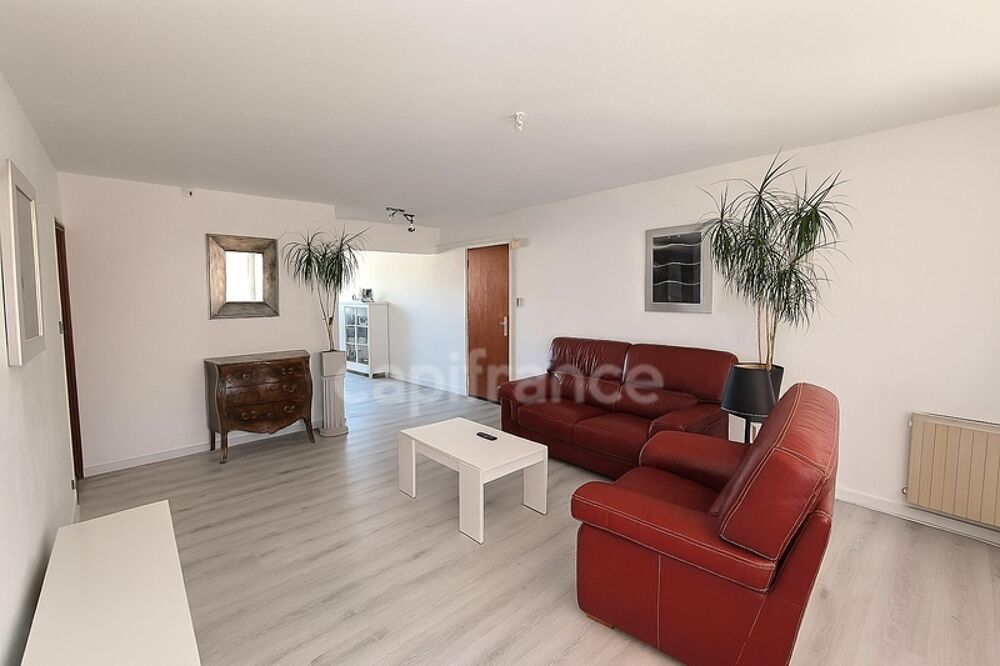 Appartement T3 au calme, traversant, avec balcon et cave  Quartier Les Passons - 13400 AUBAGNE
