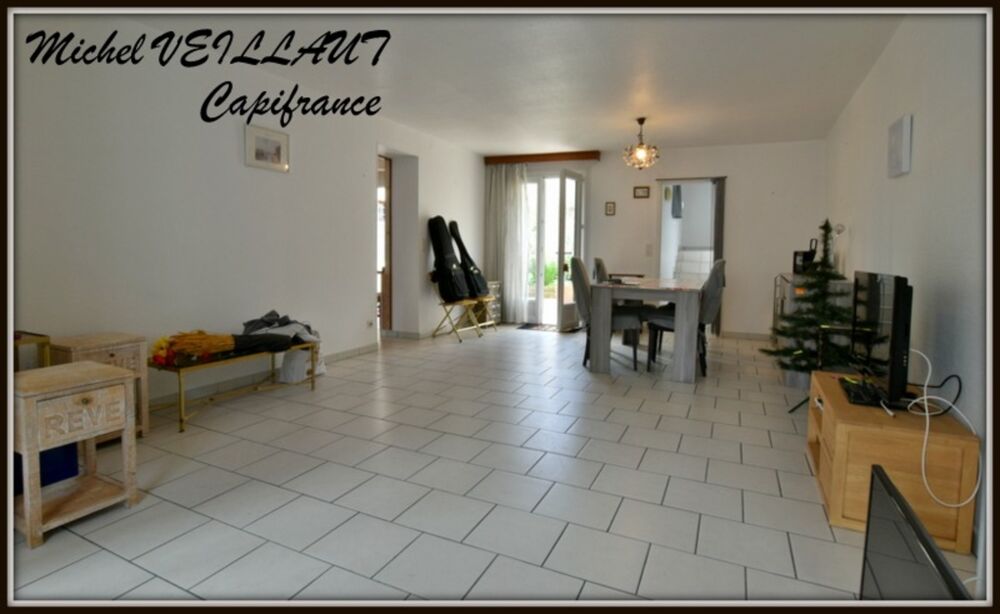 Maison à vendre 4 pièces MOULINS (03), garage, 2 chambres, patio