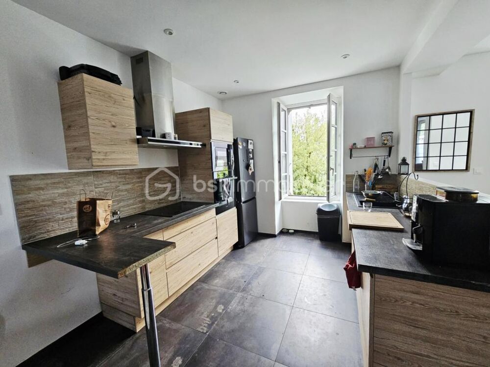 Vente Maison MAISON BOURGEOISE 6 PIÈCES - 150M² - 4 CHAMBRES - HYPER CENTRE CHÂTEAUBRIANT Chateaubriant