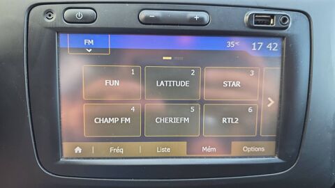 Duster II 1.5 Blue dCi 115 Prestige 2018 occasion 10260 Montceaux Les Vaudes