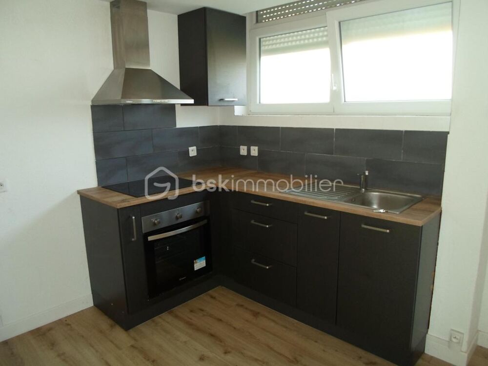Location Duplex/Triplex MONTBELIARD, JOLI DUPLEX TOTALEMENT RÉNOVÉ TYPE T3 (2 chambres), AUX PORTES DU CENTRE VILLE Montbeliard