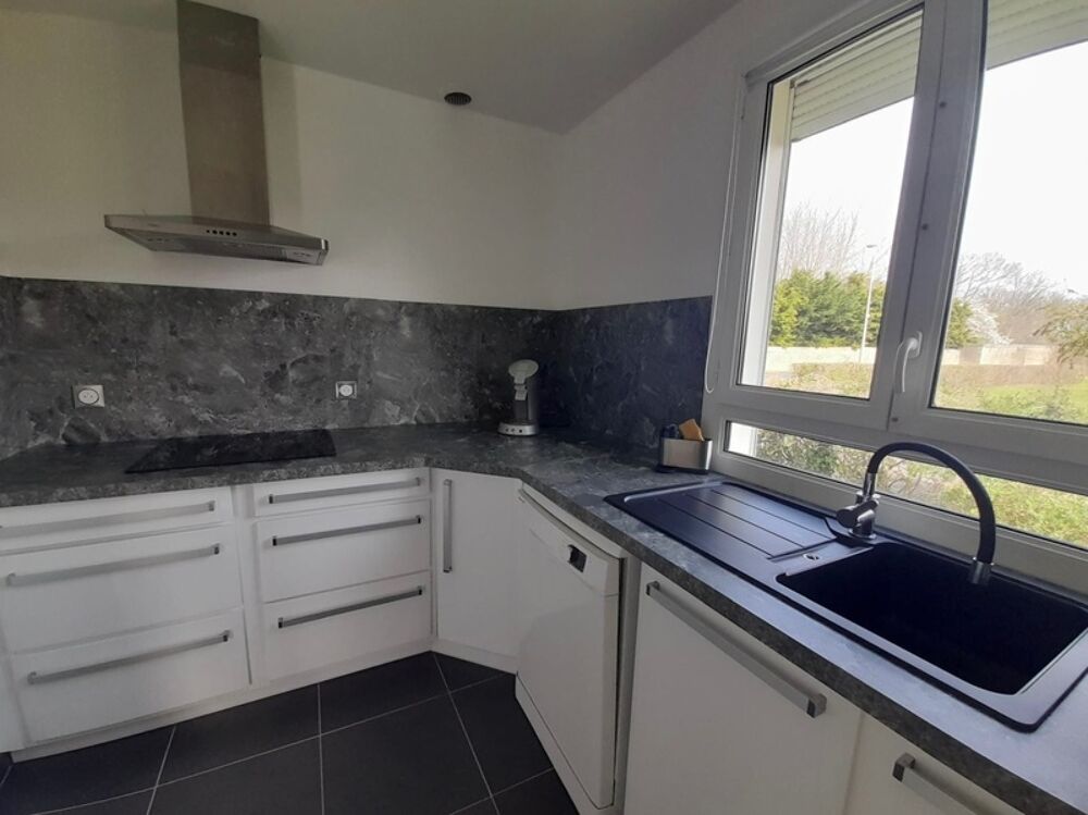 Vente Maison Maison 4 pièces - 100 m2 - BERNIERES SUR MER (14) Bernieres sur mer