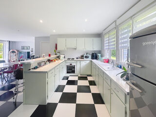  Maison  vendre 7 pices 208 m