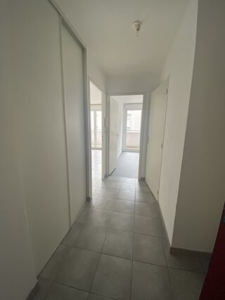  Appartement à louer 2 pièces 38 m²
